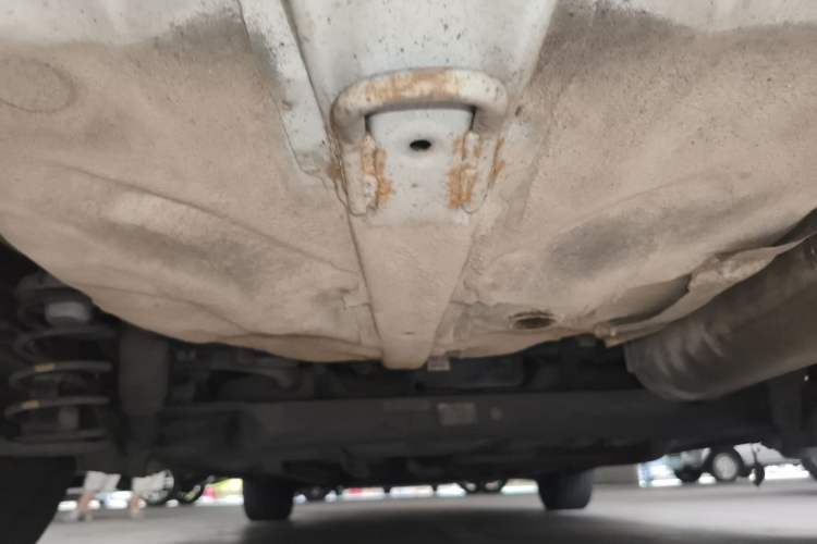 Used Kia K2 2015 Sedan 1.6L Automatic Transmission Premium Chassis Rear