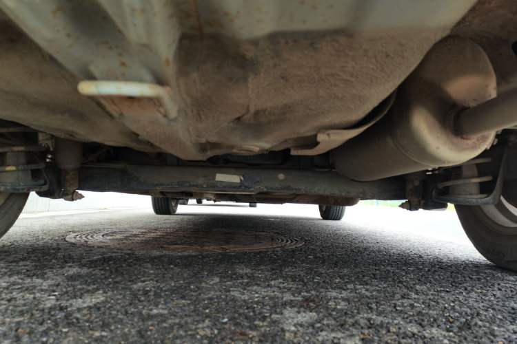 Used Kia K2 2015 Sedan 1.4L MT TOP Chassis Rear