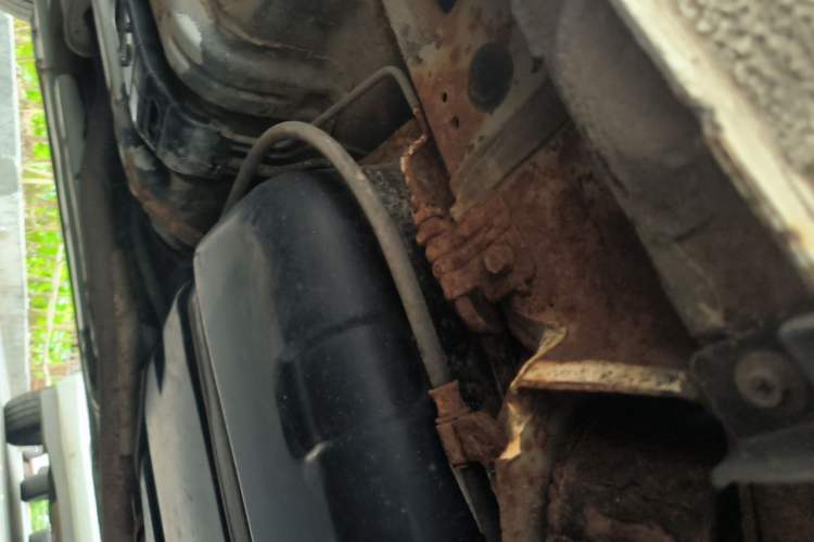 Used Kia K2 2015 Sedan 1.4L MT GLS Chassis Rear Left