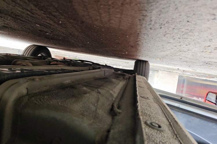 Used Kia K2 2015 Sedan 1.4L MT GLS Chassis Rear Left