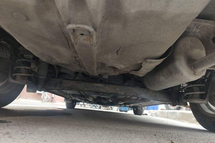 Used Kia K2 2015 Sedan 1.4L MT GLS Chassis Rear