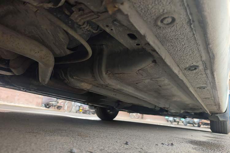 Used Kia K2 2015 Sedan 1.4L MT GLS Chassis Rear Right