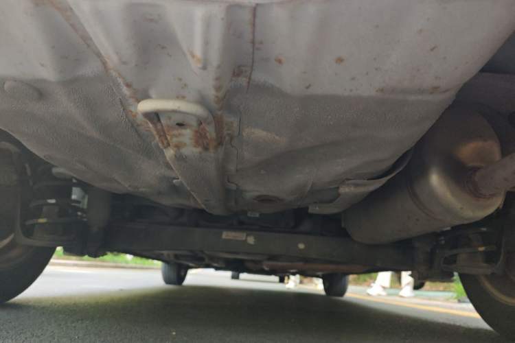 Used Kia K2 2015 Sedan 1.4L MT GLS Chassis Rear