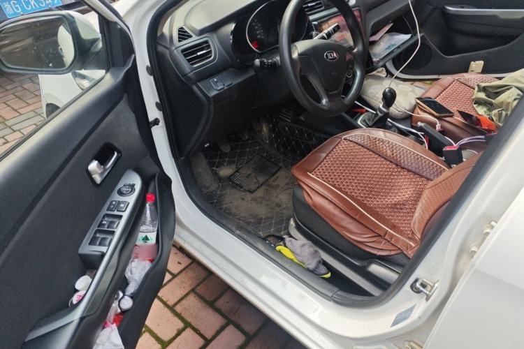 Used Kia K2 2015 Hatchback 1.4L MT GLS Driver Seat