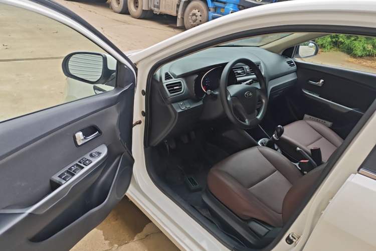 Used Kia K2 2015 Sedan 1.4L MT GLS Driver Seat
