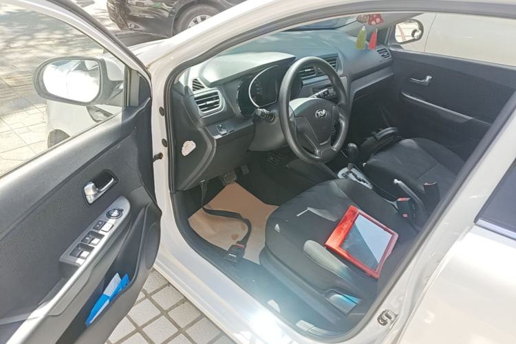 Used Kia K2 2015 Sedan 1.4L Automatic GLS Driver Seat
