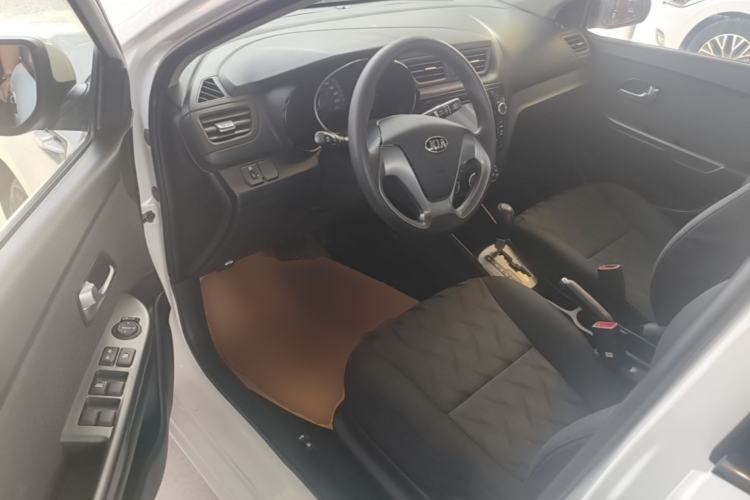 Used Kia K2 2015 Sedan 1.4L Automatic GLS Driver Seat