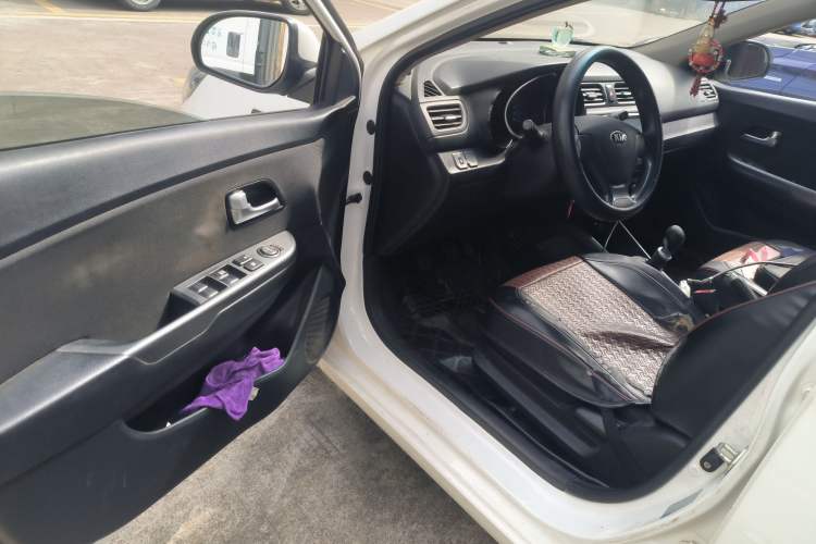 Used Kia K2 2015 Sedan 1.4L MT GLS Driver Seat