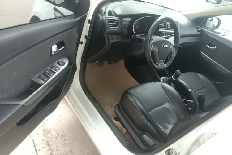 Used Kia K2 2015 Sedan 1.4L MT GLS Driver Seat