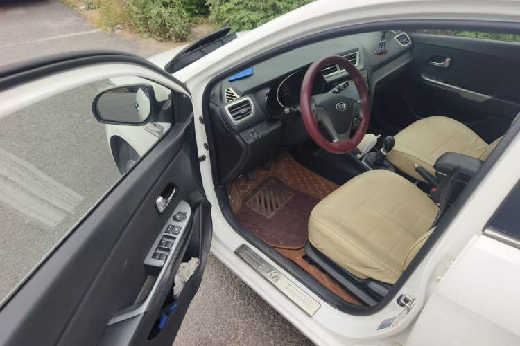 Used Kia K2 2015 Sedan 1.4L MT GLS Driver Seat
