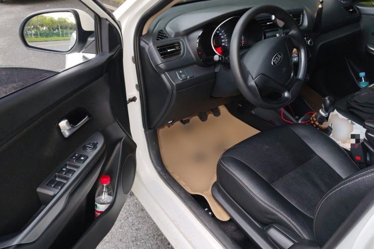 Used Kia K2 2015 Sedan 1.4L MT GLS Driver Seat