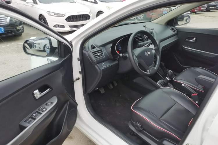 Used Kia K2 2015 Sedan 1.4L MT TOP Driver Seat
