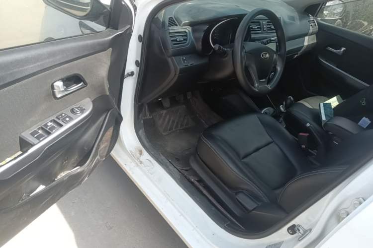 Used Kia K2 2015 Sedan 1.4L MT GLS Driver Seat