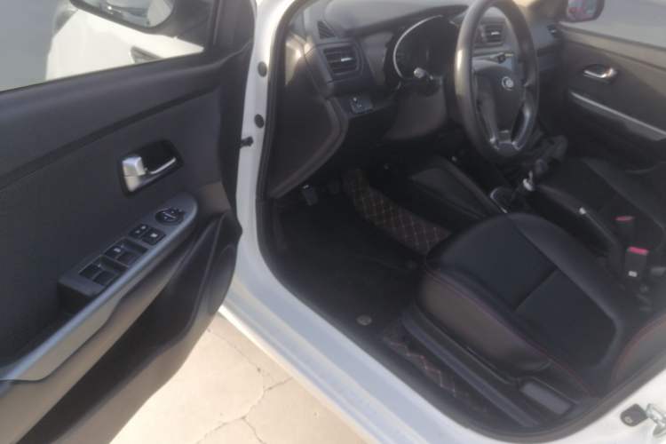 Used Kia K2 2015 Sedan 1.4L MT GLS Driver Seat