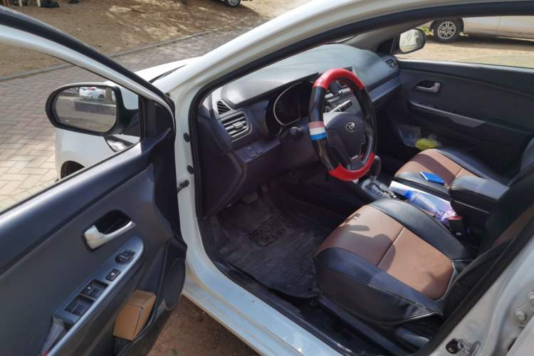 Used Kia K2 2015 Sedan 1.4L Automatic GLS Driver Seat