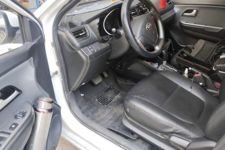 Used Kia K2 2015 Sedan 1.4L Automatic GLS Driver Seat