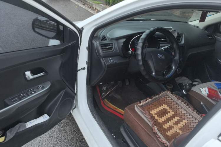 Used Kia K2 2015 Sedan 1.4L MT GLS Driver Seat