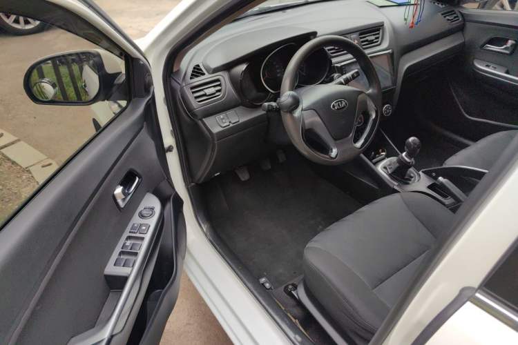 Used Kia K2 2015 Sedan 1.4L MT GLS Driver Seat