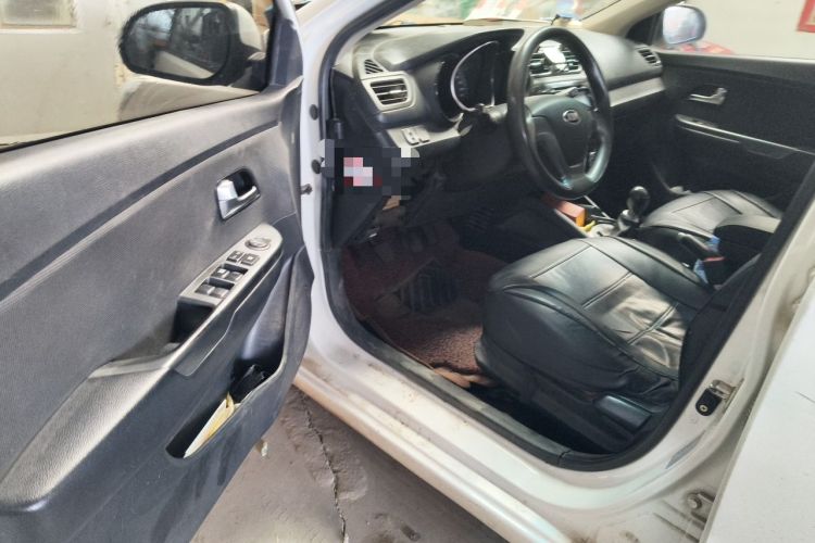 Used Kia K2 2015 Sedan 1.4L MT GLS Driver Seat