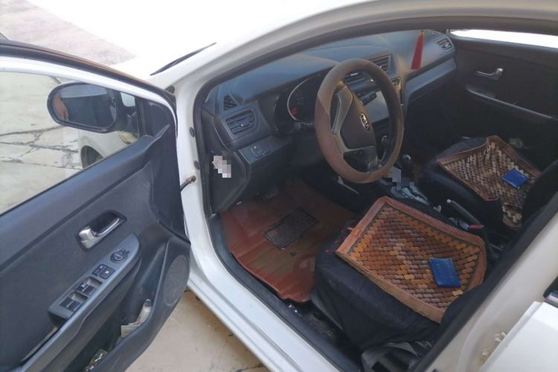 Used Kia K2 2015 Sedan 1.4L Automatic GLS Driver Seat