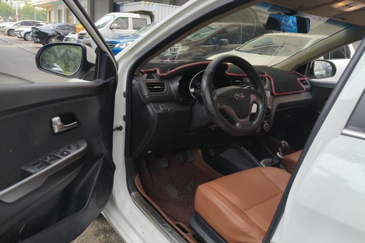 Used Kia K2 2015 Sedan 1.4L MT GLS Driver Seat