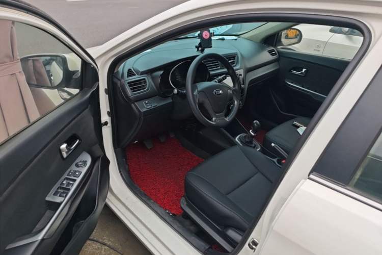 Used Kia K2 2015 Sedan 1.4L MT GLS Driver Seat