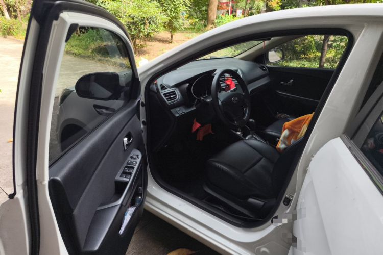 Used Kia K2 2015 Sedan 1.4L Automatic GLS Driver Seat