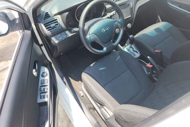 Used Kia K2 2015 Sedan 1.4L Automatic GLS Driver Seat