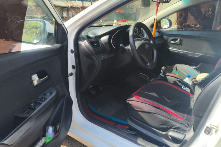 Used Kia K2 2015 Sedan 1.4L MT GLS Driver Seat