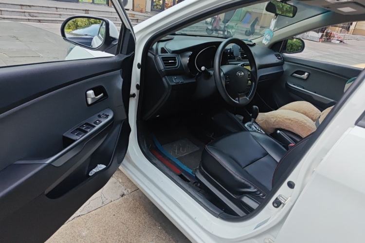 Used Kia K2 2015 Sedan 1.4L Automatic GLS Driver Seat