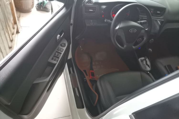 Used Kia K2 2015 Sedan 1.4L Automatic GLS Driver Seat