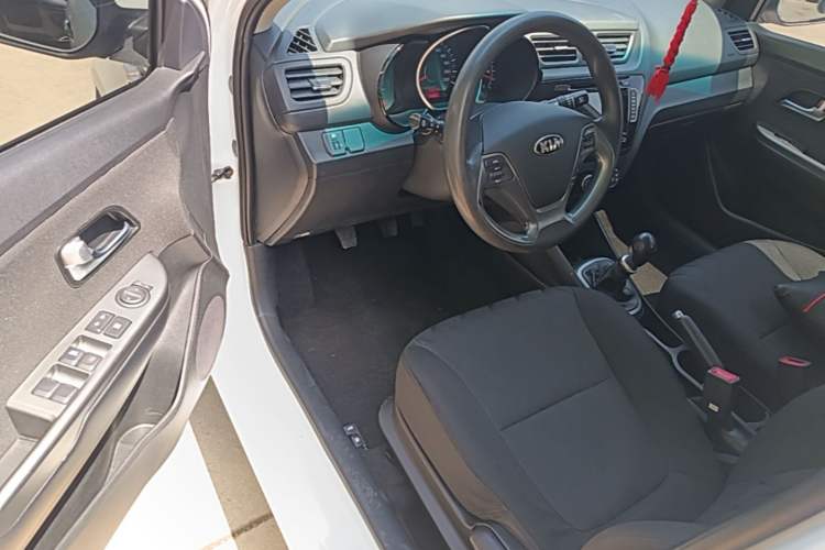 Used Kia K2 2015 Sedan 1.4L MT GLS Driver Seat