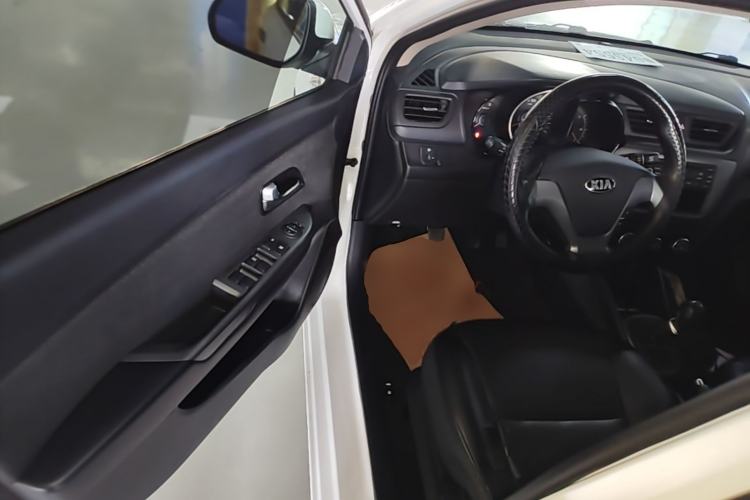 Used Kia K2 2015 Sedan 1.4L MT GLS Driver Seat