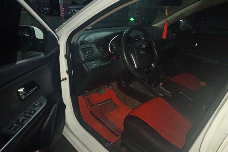 Used Kia K2 2015 Sedan 1.4L Automatic GLS Driver Seat
