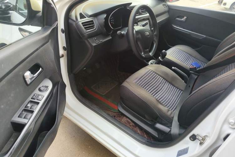 Used Kia K2 2015 Sedan 1.4L MT GLS Driver Seat