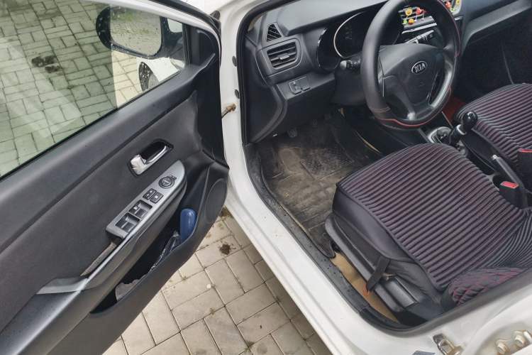 Used Kia K2 2015 Sedan 1.4L MT GLS Driver Seat