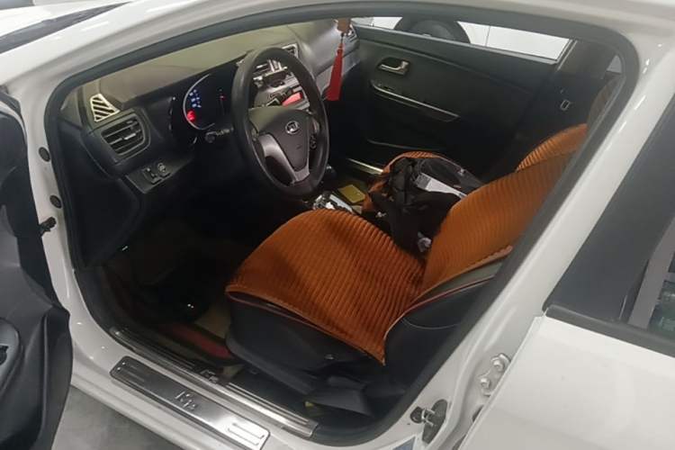 Used Kia K2 2015 Sedan 1.4L Automatic GLS Driver Seat