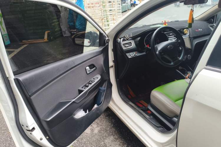 Used Kia K2 2015 Sedan 1.4L MT GLS Driver Seat