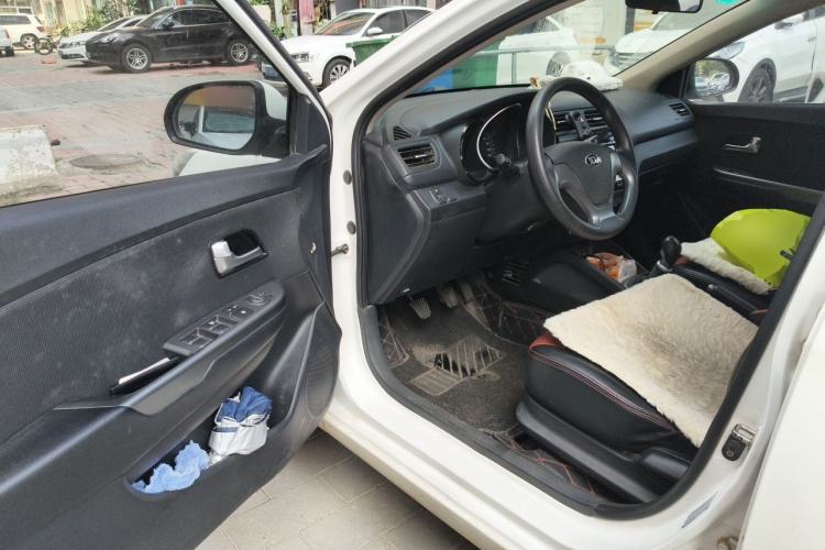 Used Kia K2 2015 Sedan 1.4L MT GLS Driver Seat