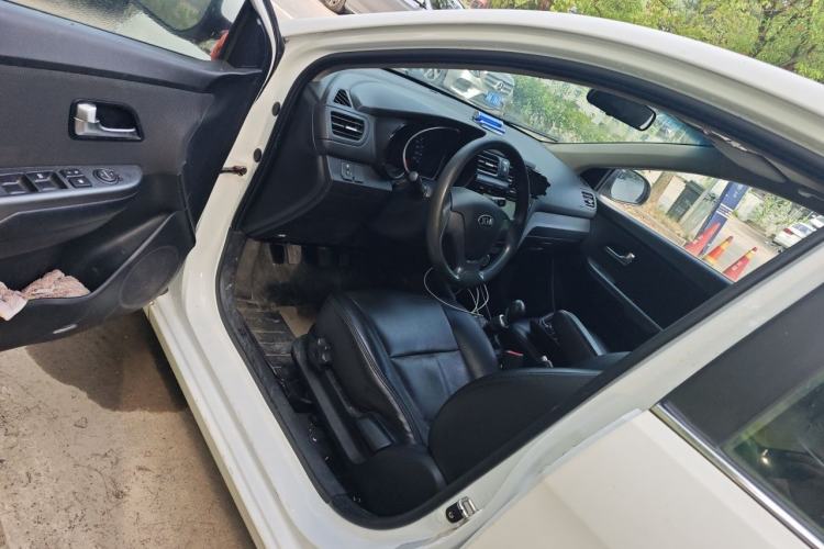 Used Kia K2 2015 Sedan 1.4L MT TOP Driver Seat