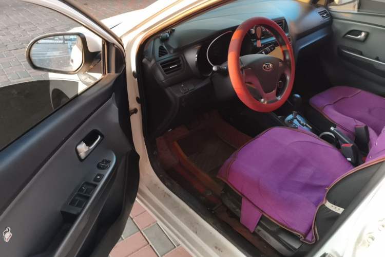 Used Kia K2 2015 Sedan 1.4L Automatic Top-Trim Driver Seat