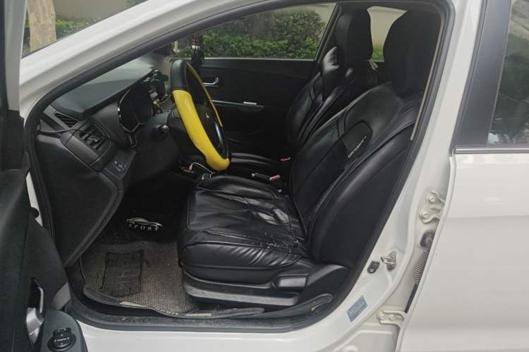 Used Kia K2 2015 Sedan 1.4L MT GLS Driver Seat