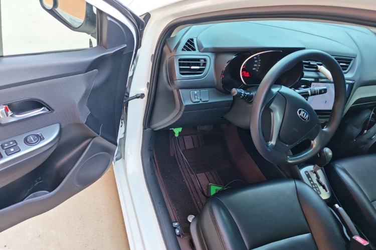 Used Kia K2 2015 Sedan 1.4L Automatic GLS Driver Seat