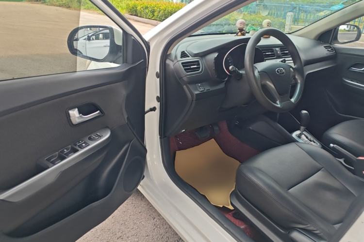 Used Kia K2 2015 Sedan 1.4L Automatic GLS Driver Seat