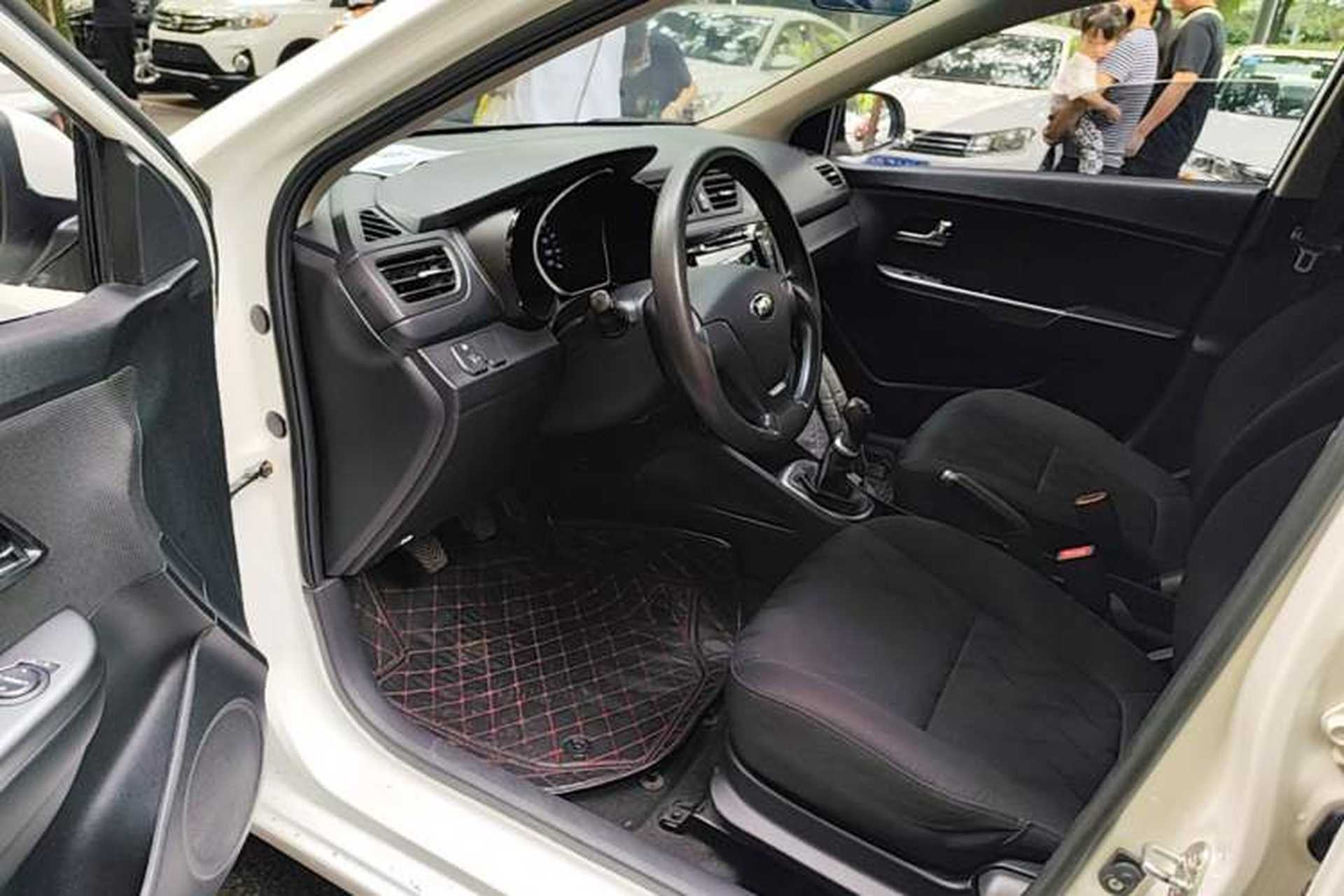 Used Kia K2 2015 Sedan 1.4L MT GLS Driver Seat