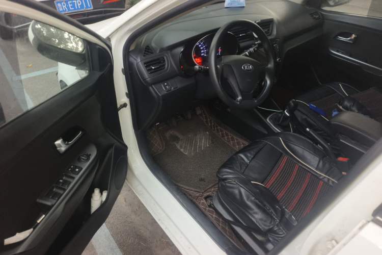 Used Kia K2 2015 Sedan 1.4L MT GLS Driver Seat