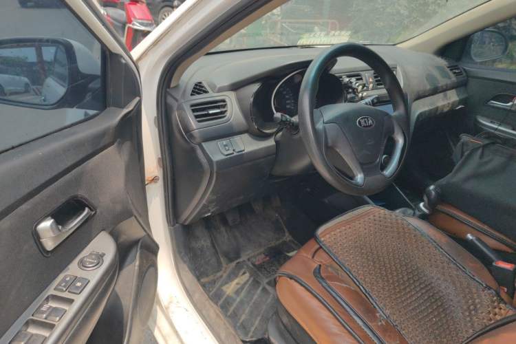 Used Kia K2 2015 Sedan 1.4L MT GLS Driver Seat