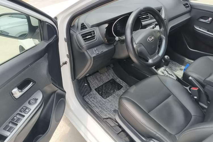 Used Kia K2 2015 Sedan 1.4L Automatic GLS Driver Seat