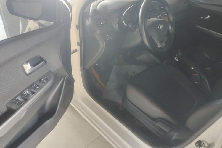 Used Kia K2 2015 Sedan 1.4L MT GLS Driver Seat