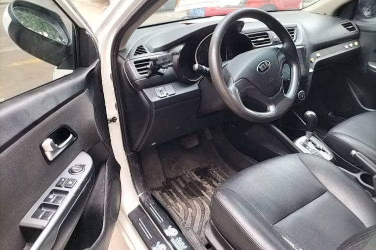 Used Kia K2 2015 Sedan 1.4L Automatic GLS Driver Seat